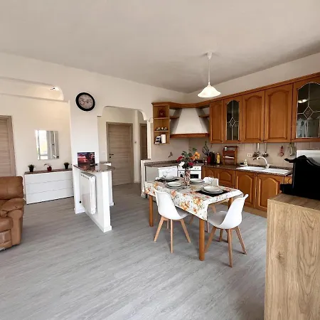 Апартаменты Aloea Лоано